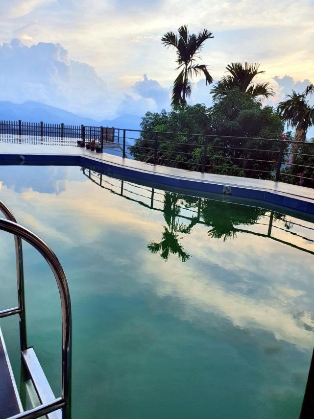 Serenity Valley Ambuluwawa Resort Канді Екстер'єр фото